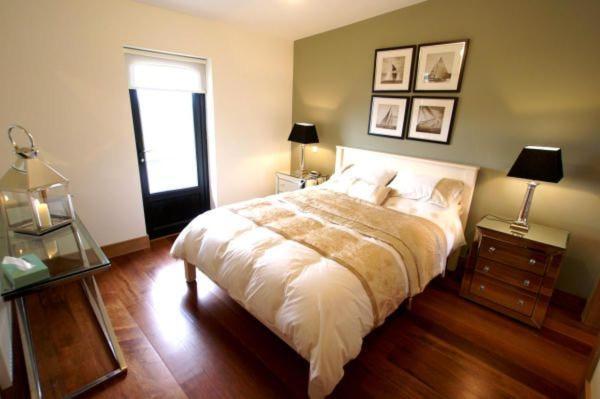 Ostan Gweedore Deluxe Apartments 번베그 외부 사진